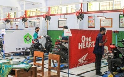 Mengenal Keahlian Teknik & Bisnis Sepeda Motor Berserta Lulusannya