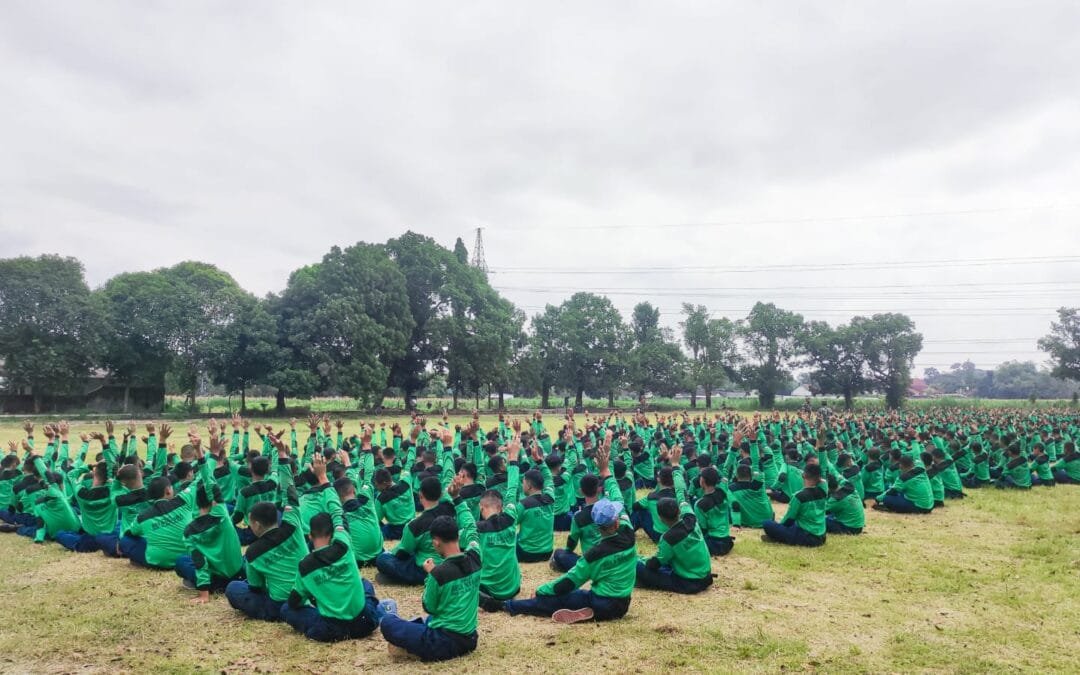 Upaya Pelajar SMK Islam 1 Blitar Dilatih Langsung oleh Batalyon Infanteri 511 Saat Bela Negara
