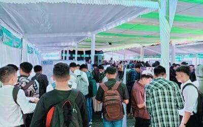 Ribuan Pencari Kerja Padati Lokasi Job Matching Blitar
