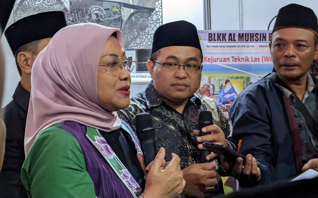 BLKK Al-Muhsin SMK Islam 1 Blitar Mencuri Perhatian di Santri Vokasi Expo 2023 di PP Darul Ulum Jombang