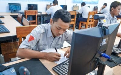 Transformasi Asesmen Pendidikan – Asesmen Kompetensi Minimum Berbasis Komputer Di SMK Islam 1 Blitar