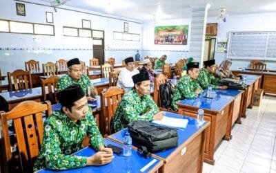 Sinergi Pendidikan Agama – Rapat Koordinasi Guru Ngaji dan Ubudiyah di SMK Islam 1 Blitar
