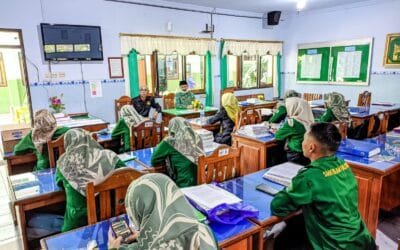 Rapat Koordinasi Team Tracer Study Tahun Pelajaran 2023/2024 di SMK Islam 1 Blitar: Mengukur Keberhasilan Alumni dalam Dunia Kerja