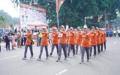 Lomba Gerak Jalan, Bapak/Ibu Guru SMK Islam 1 Blitar: Meriahkan Dirgahayu Republik Indonesia