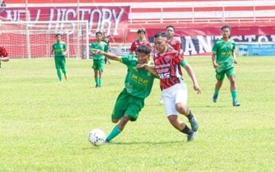 SMK Islam 1 Blitar Menang Telak 4-0 atas MAN Kota Blitar dalam Pertandingan Sepakbola Sengit