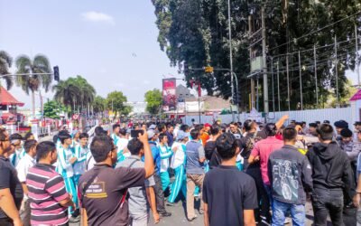Simulasi Pengamanan Pemilihan Umum Serentak 2024: Polres Blitar Kota dan SMK Islam 1 Blitar Sinergi untuk Keamanan Demokrasi