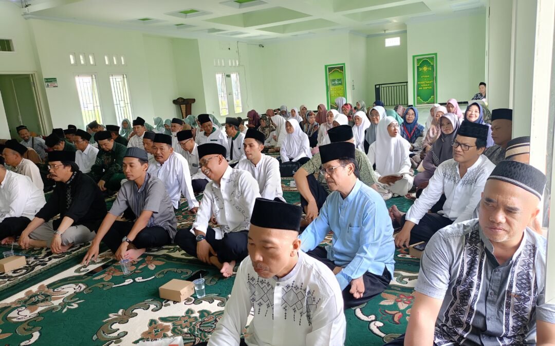 Ngaji Bereng: SMK Islam 1 Blitar Terus Merawat Kebersamaan dan Memperkokoh Aqidah Ahlussunnah Wal Jamaah AnNahdliyah