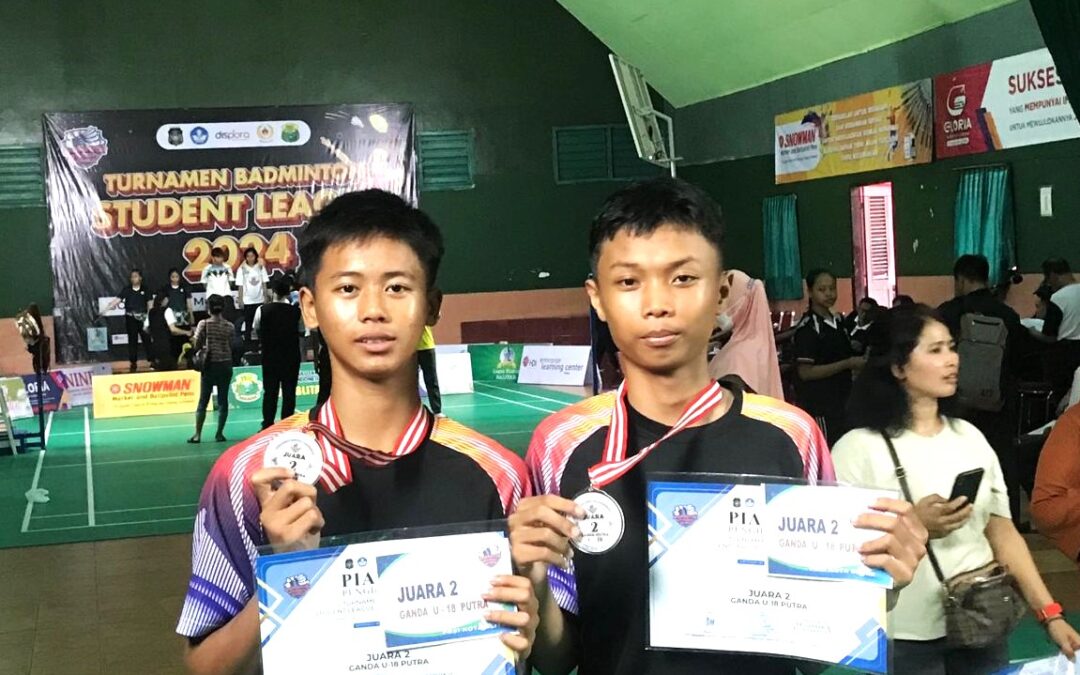 DESTA AGENG PRASETYO dari SMK Islam 1 Blitar Meraih Juara 2 Ganda U18 di Badminton Student League 2024