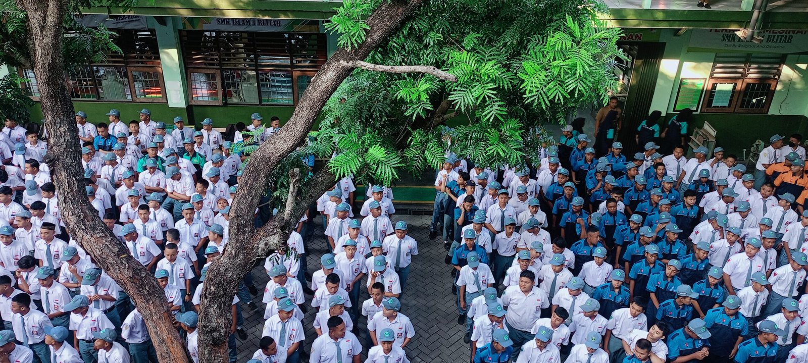 Apel Rutin SMK Islam 1 Blitar: Penerapan Absensi Sidik Jari untuk Meningkatkan Layanan Pendidikan