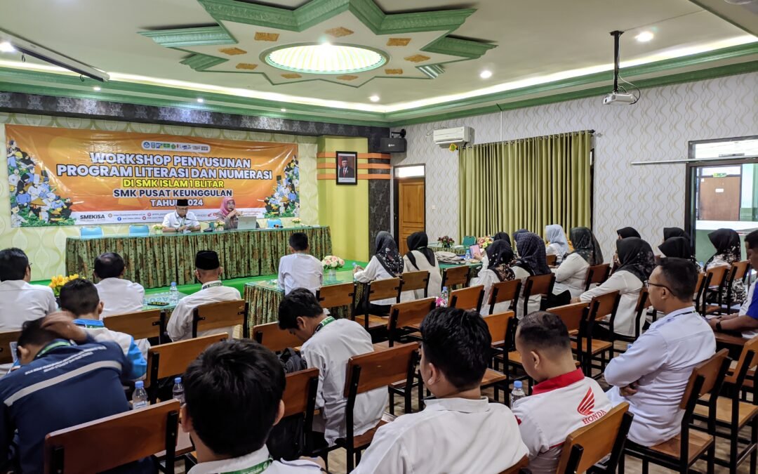 SMK Islam 1 Blitar Gelar Workshop Penyusunan Program Literasi dan Numerasi untuk Tingkatkan Kualitas Pendidikan