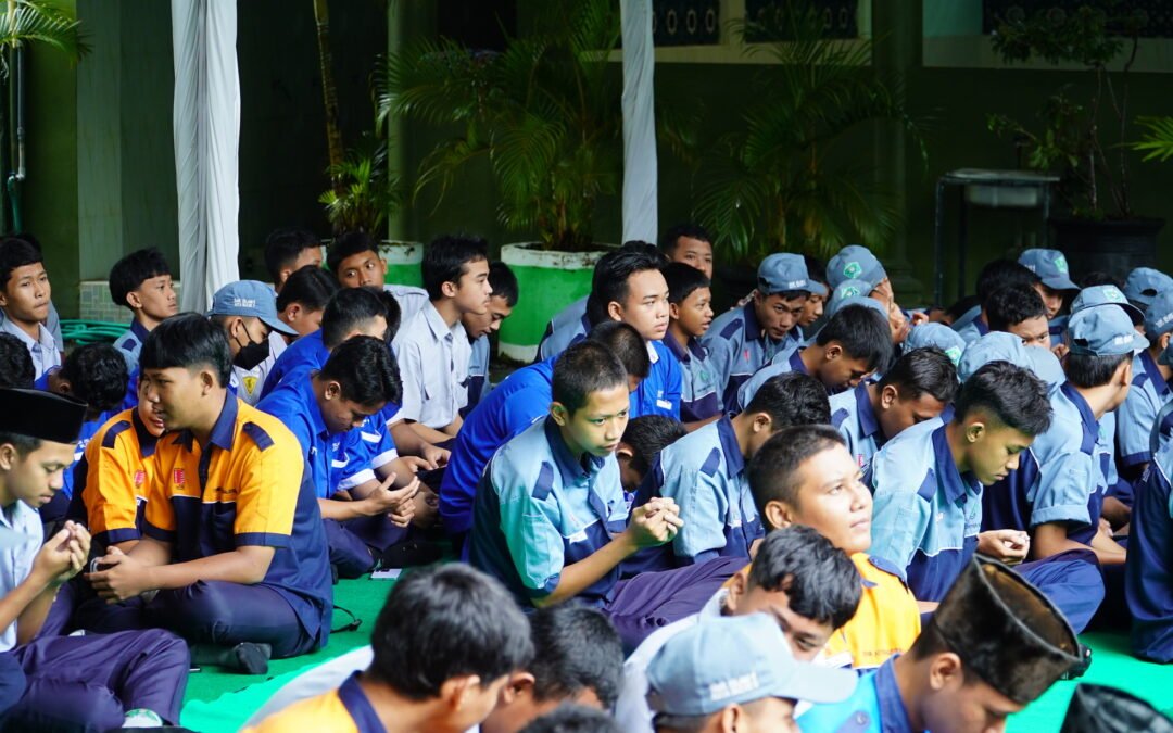 ISTIGHOTSAH HARLAH KE-57 SMK ISLAM 1 BLITAR