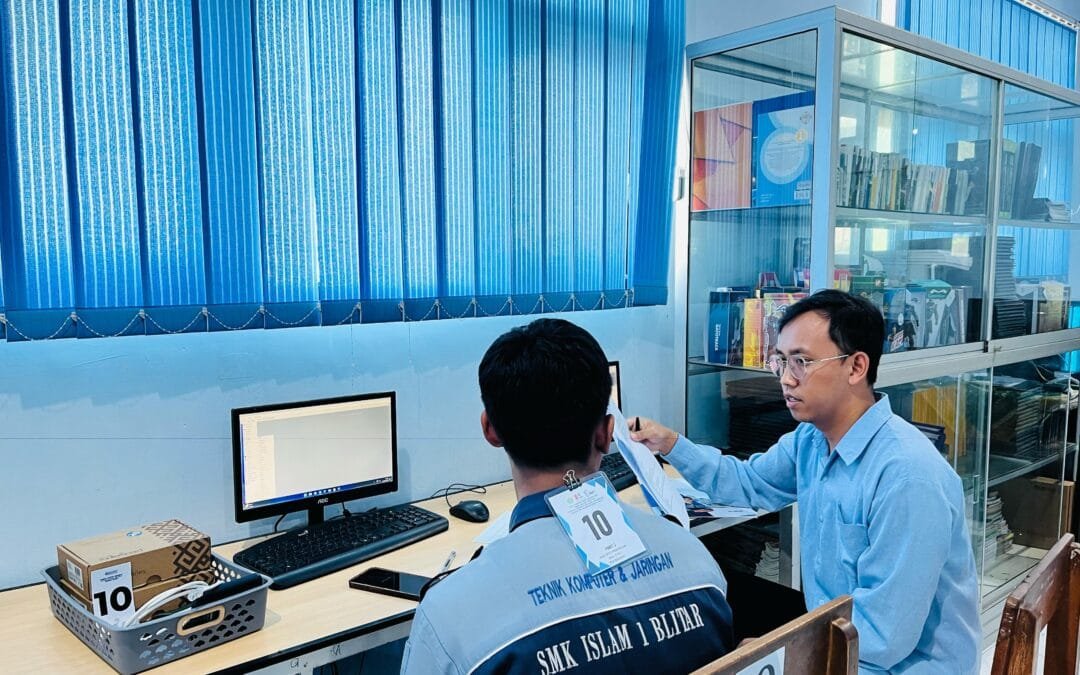 Uji Kompetensi Keahlian TKJ: Mempersiapkan Siswa Menjadi Profesional di Dunia Kerja