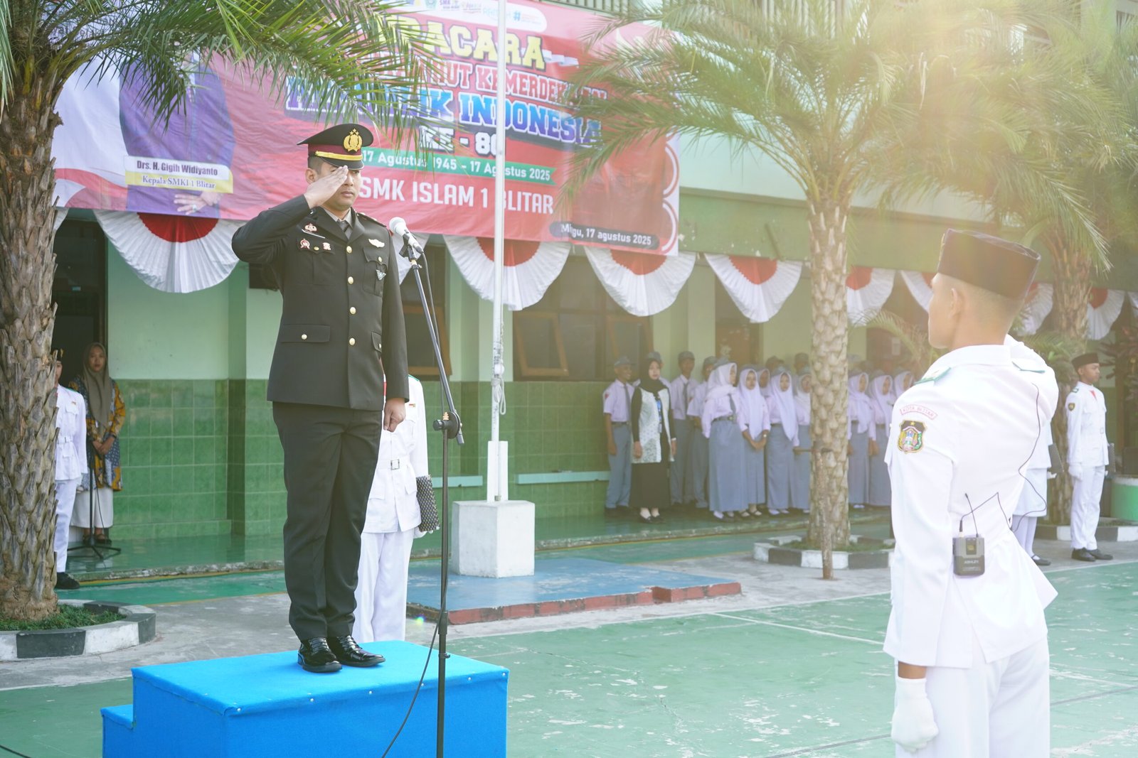 Dua Lokasi Satu Semangat: SMK Islam 1 Blitar Peringati HUT ke-80 Kemerdekaan RI