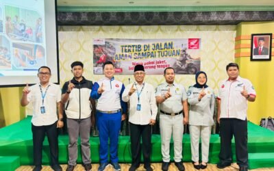 Bangun Kesadaran Berlalu Lintas, MPM Motor Gelar Edukasi Safety Riding di SMK Islam 1 Blitar